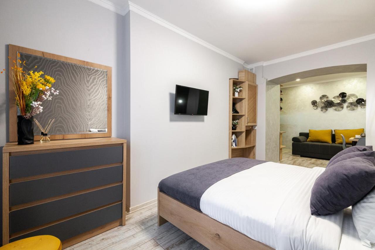 Alfa Apartments Kniazia Leva 2 Лвив Екстериор снимка